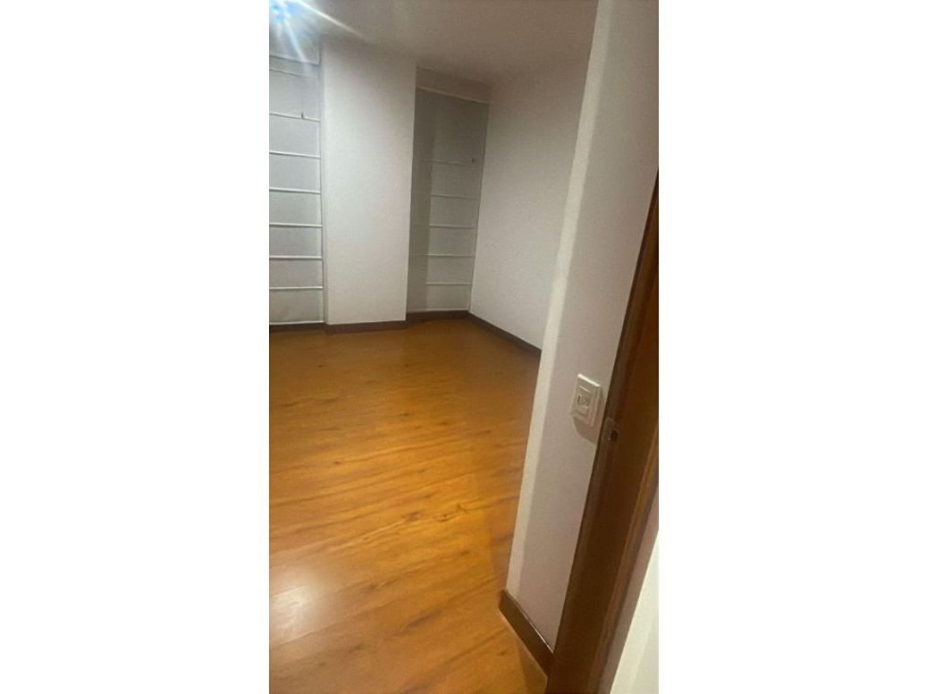 Apartamento de 2 alcobas en venta en Chico, Bogotá, 78 m² · foto 5 de 11