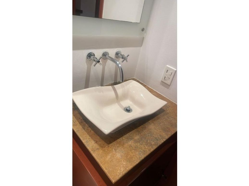 Apartamento de 2 alcobas en venta en Chico, Bogotá, 78 m² · foto 10 de 11