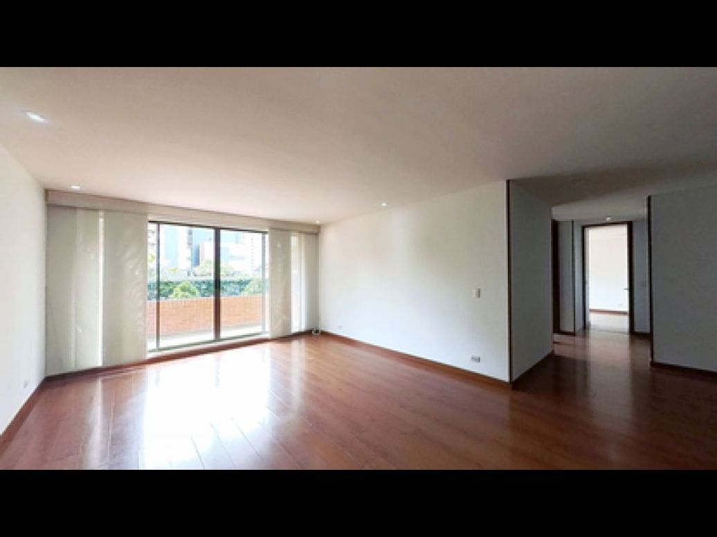 Apartamento de 3 alcobas en venta en El Plan, Bogotá, 91 m² · foto 2 de 20