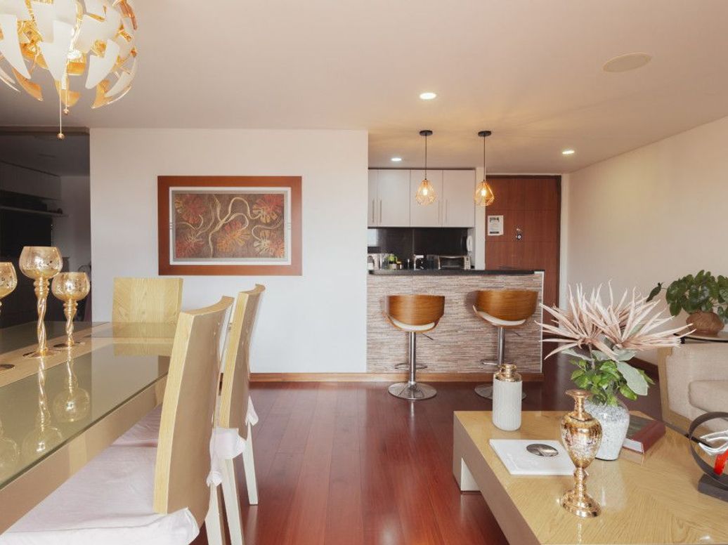 Apartamento de 3 alcobas en venta en Ub. Cordoba Niza, Bogotá, 100 m² · foto 2 de 20