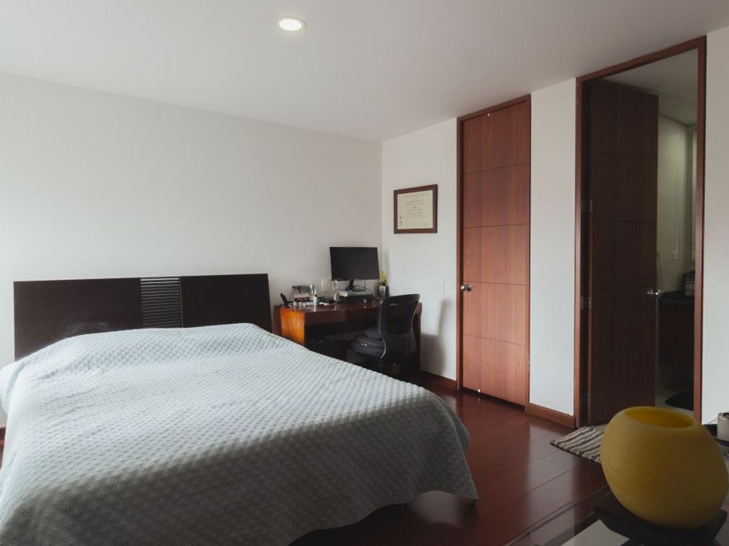 Apartamento de 3 alcobas en venta en Ub. Cordoba Niza, Bogotá, 100 m² · foto 8 de 20