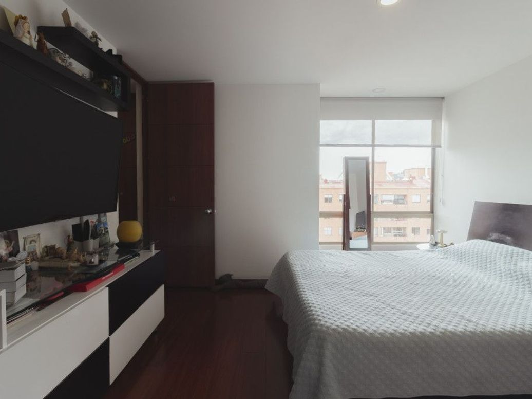 Apartamento de 3 alcobas en venta en Ub. Cordoba Niza, Bogotá, 100 m² · foto 10 de 20