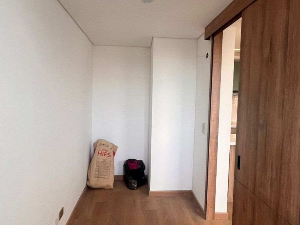 Apartamento de 1 alcoba en venta en Salazar Gomez, Bogotá, 38 m² · foto 3 de 16