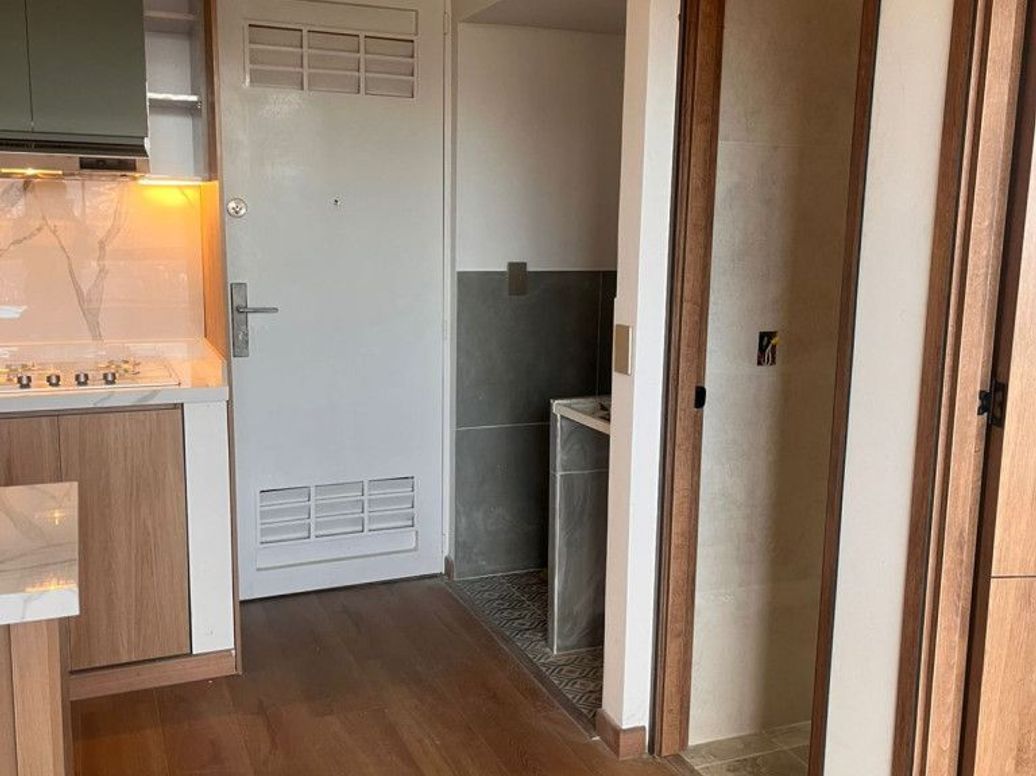 Apartamento de 1 alcoba en venta en Salazar Gomez, Bogotá, 38 m² · foto 7 de 16
