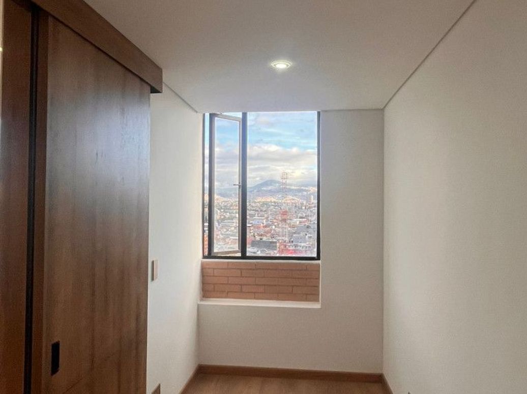 Apartamento de 1 alcoba en venta en Salazar Gomez, Bogotá, 38 m² · foto 14 de 16