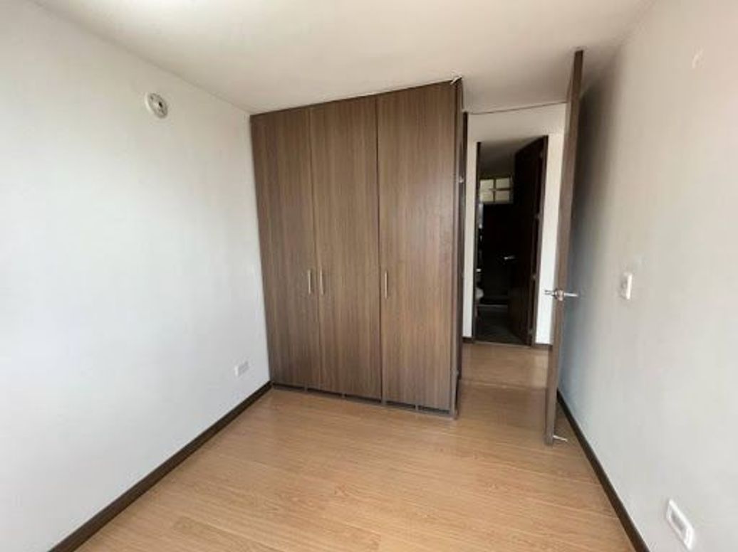 Apartamento de 3 alcobas en venta en Nueva Castilla, Bogotá, 87 m² · foto 13 de 20