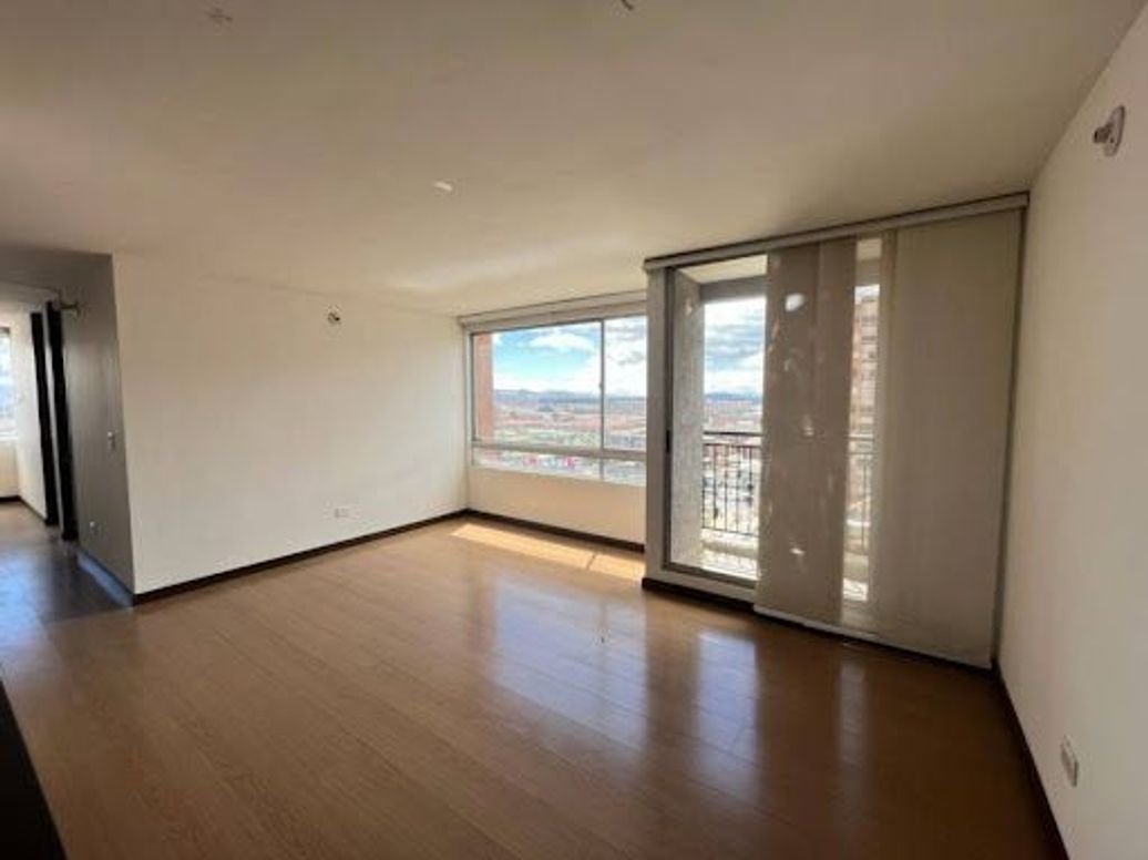 Apartamento de 3 alcobas en venta en Nueva Castilla, Bogotá, 87 m² · foto 3 de 20