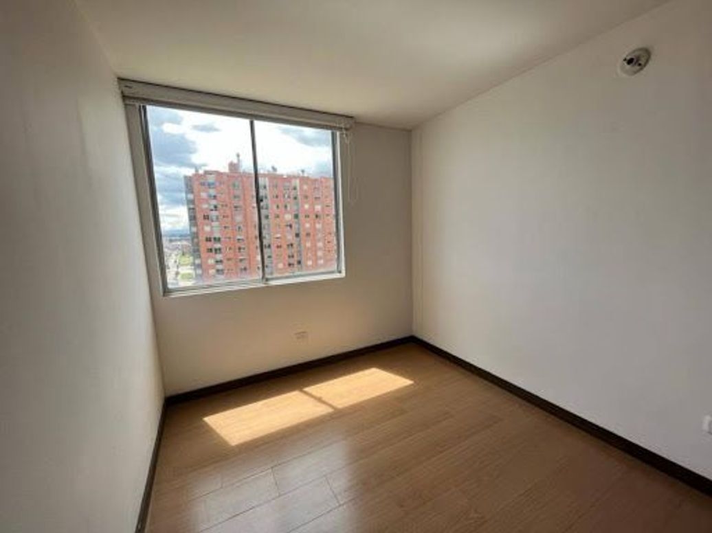 Apartamento de 3 alcobas en venta en Nueva Castilla, Bogotá, 87 m² · foto 12 de 20