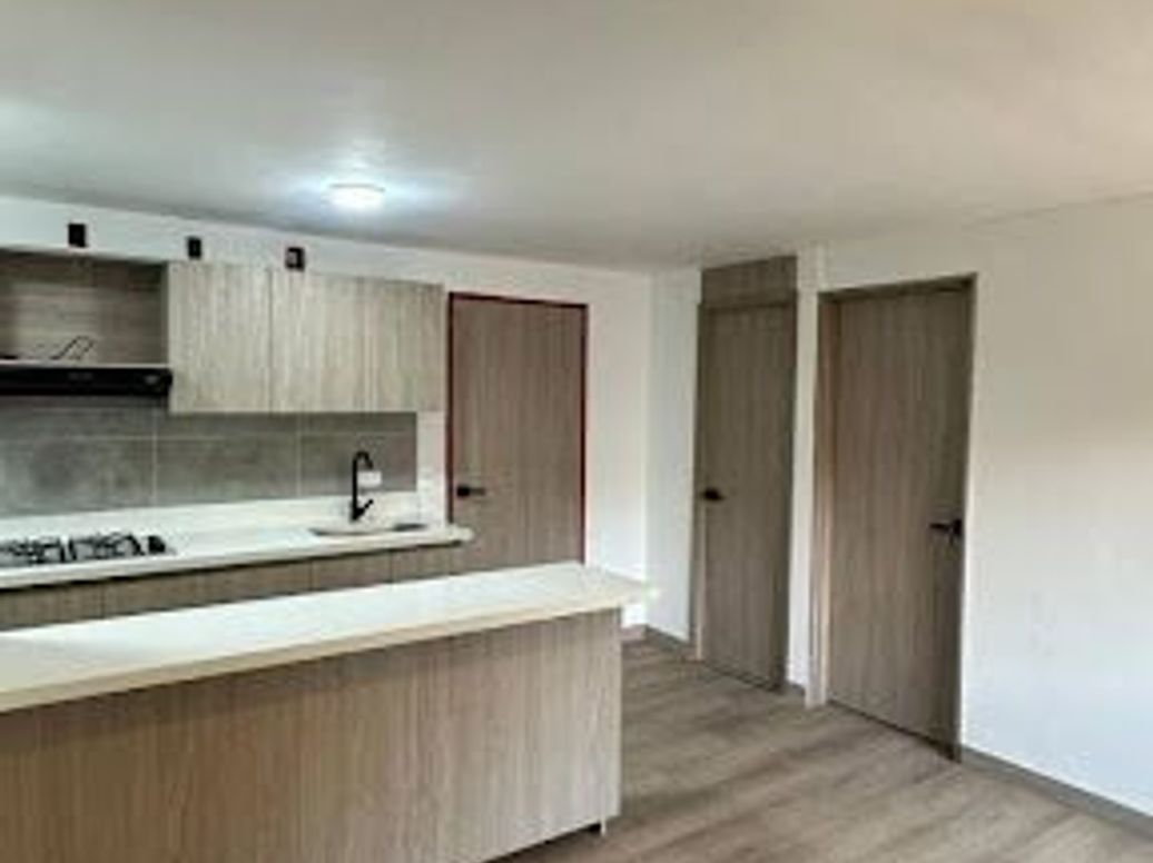 ARRIENDO de APARTAESTUDIO en CENTRO, Medellín en Bombona No 1