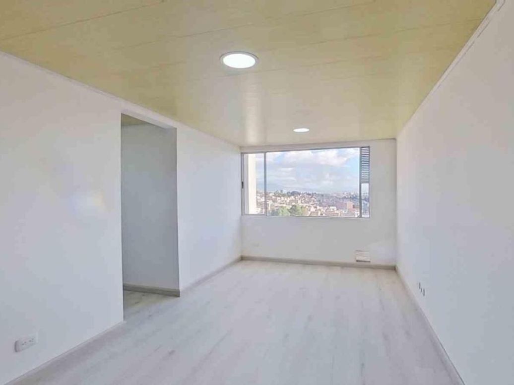 Apartamento de 3 alcobas en venta en Los Naranjos, Bogotá, 46 m² · foto 4 de 14