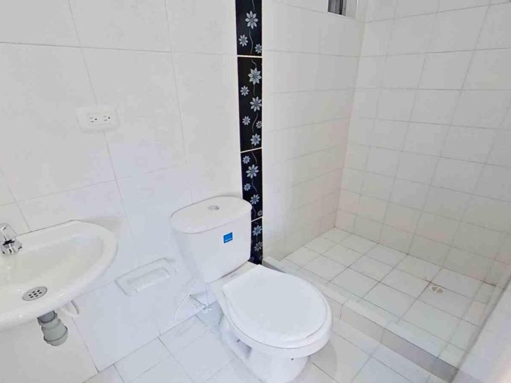Apartamento de 3 alcobas en venta en Los Naranjos, Bogotá, 46 m² · foto 13 de 14