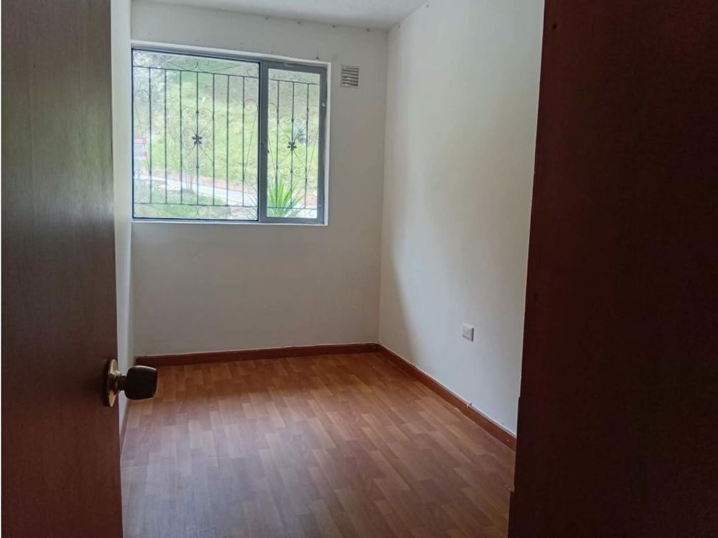 Casa de 1 alcoba en venta en San Javier, Bogotá, 132 m² · foto 4 de 8
