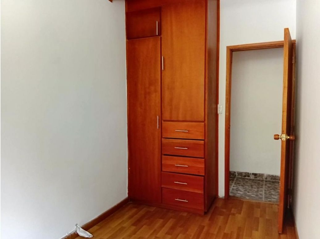 Casa de 1 alcoba en venta en San Javier, Bogotá, 132 m² · foto 5 de 8