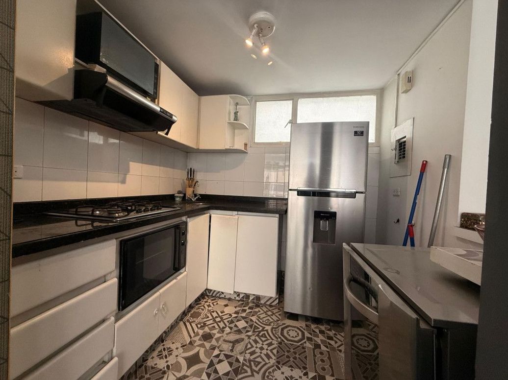 Apartamento de 2 alcobas en venta en Campo Alegre, Bogotá, 57 m² · foto 7 de 13