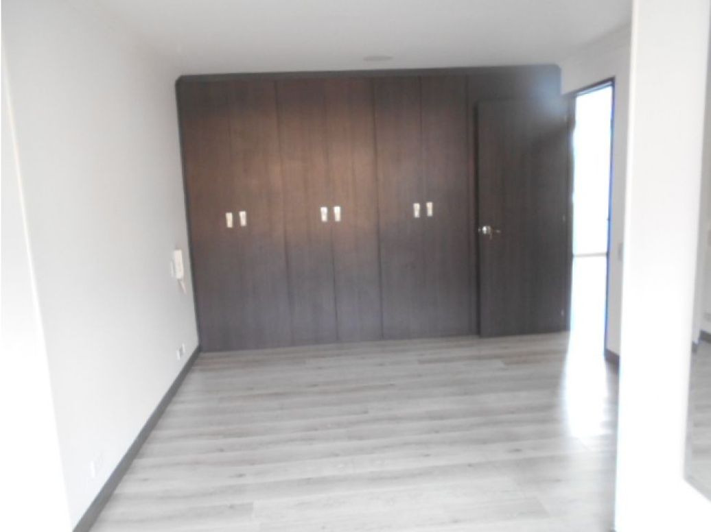 Casa de 3 alcobas en venta en Terminal De Transportes, Bogotá, 120 m² · foto 17 de 20
