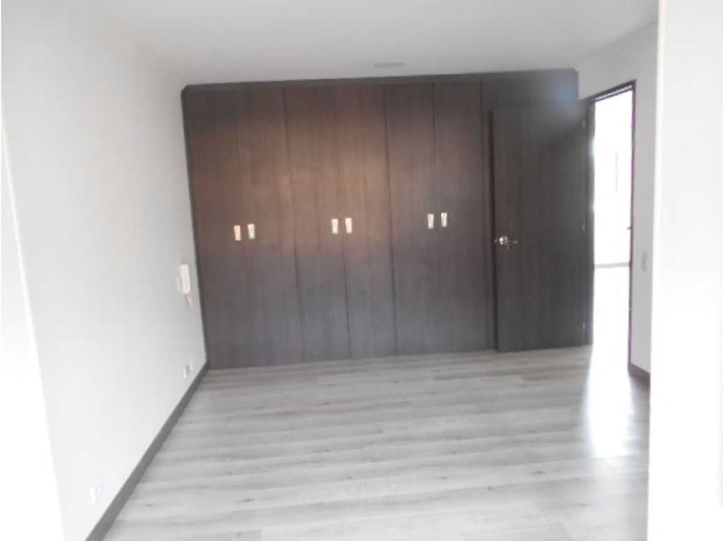 Casa de 3 alcobas en venta en Terminal De Transportes, Bogotá, 120 m² · foto 13 de 20