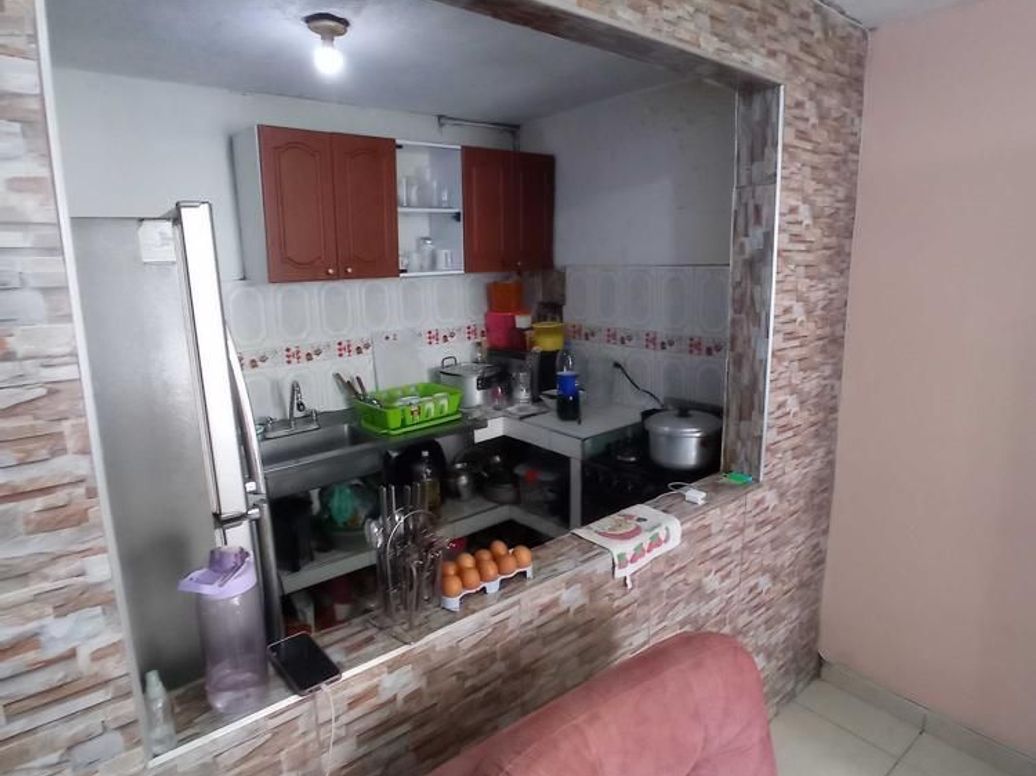 Casa de 8 alcobas en venta en Villa Andrea, Bogotá, 170 m² · foto 6 de 20
