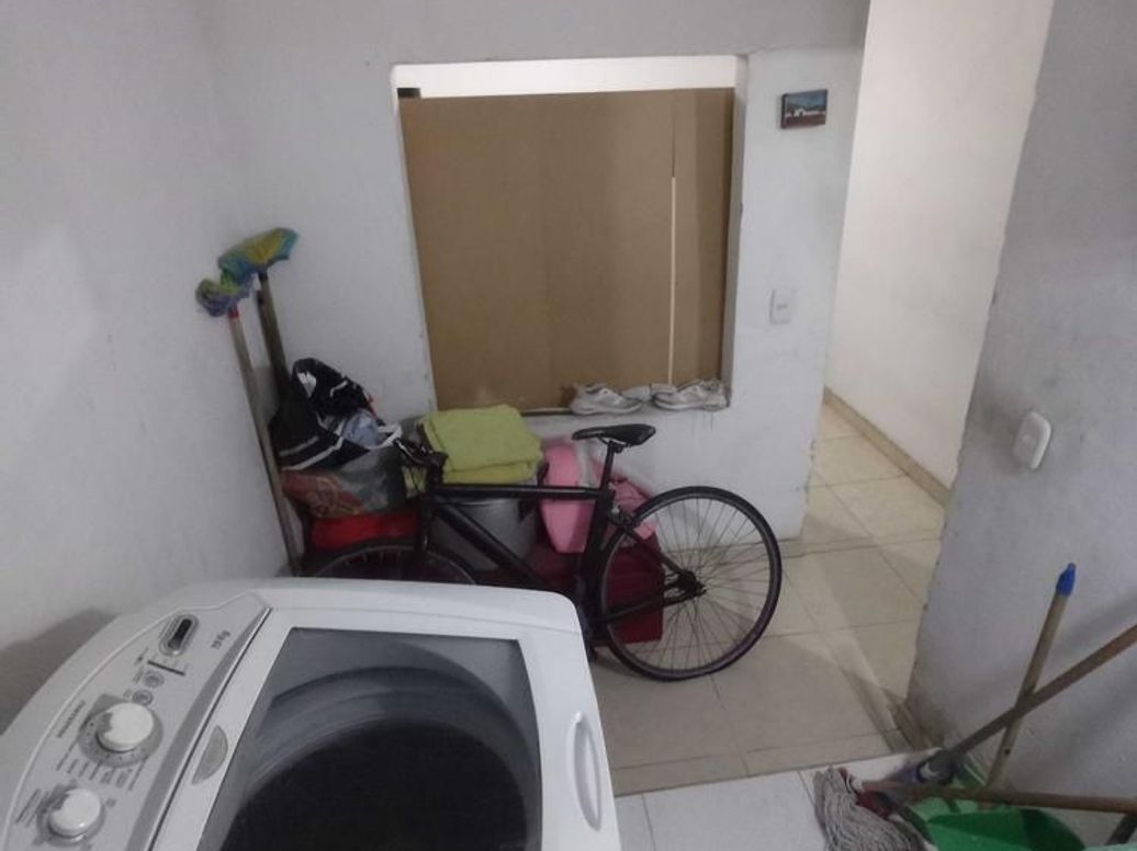 Casa de 8 alcobas en venta en Villa Andrea, Bogotá, 170 m² · foto 15 de 20