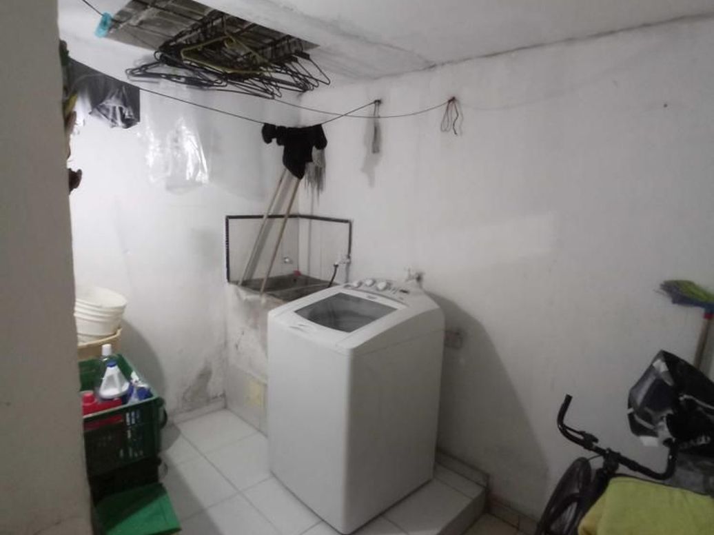 Casa de 8 alcobas en venta en Villa Andrea, Bogotá, 170 m² · foto 16 de 20