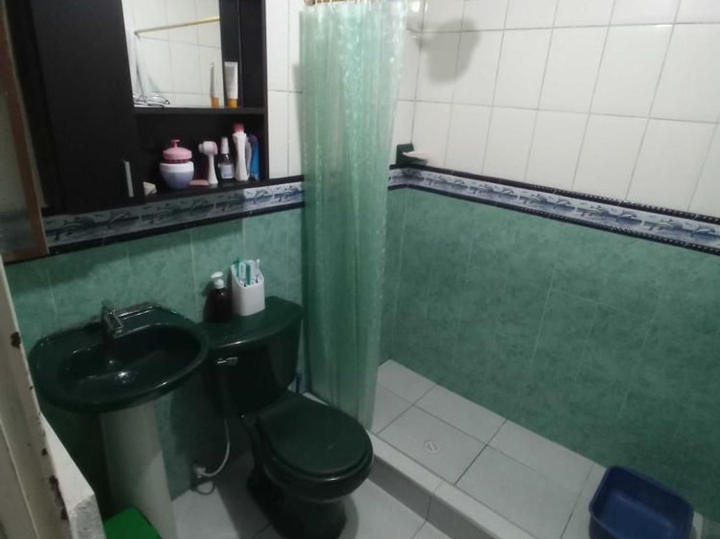Casa de 8 alcobas en venta en Villa Andrea, Bogotá, 170 m² · foto 14 de 20