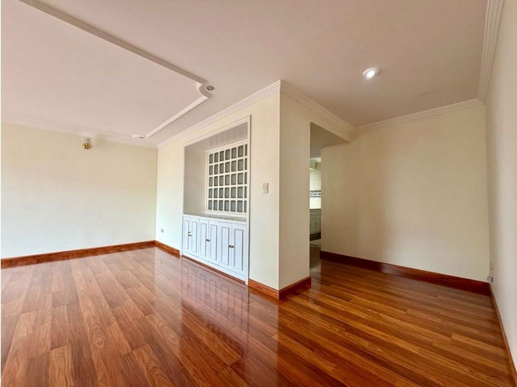 Apartamento de 3 alcobas en venta en Santa Barbara, Bogotá, 173 m² · foto 9 de 20