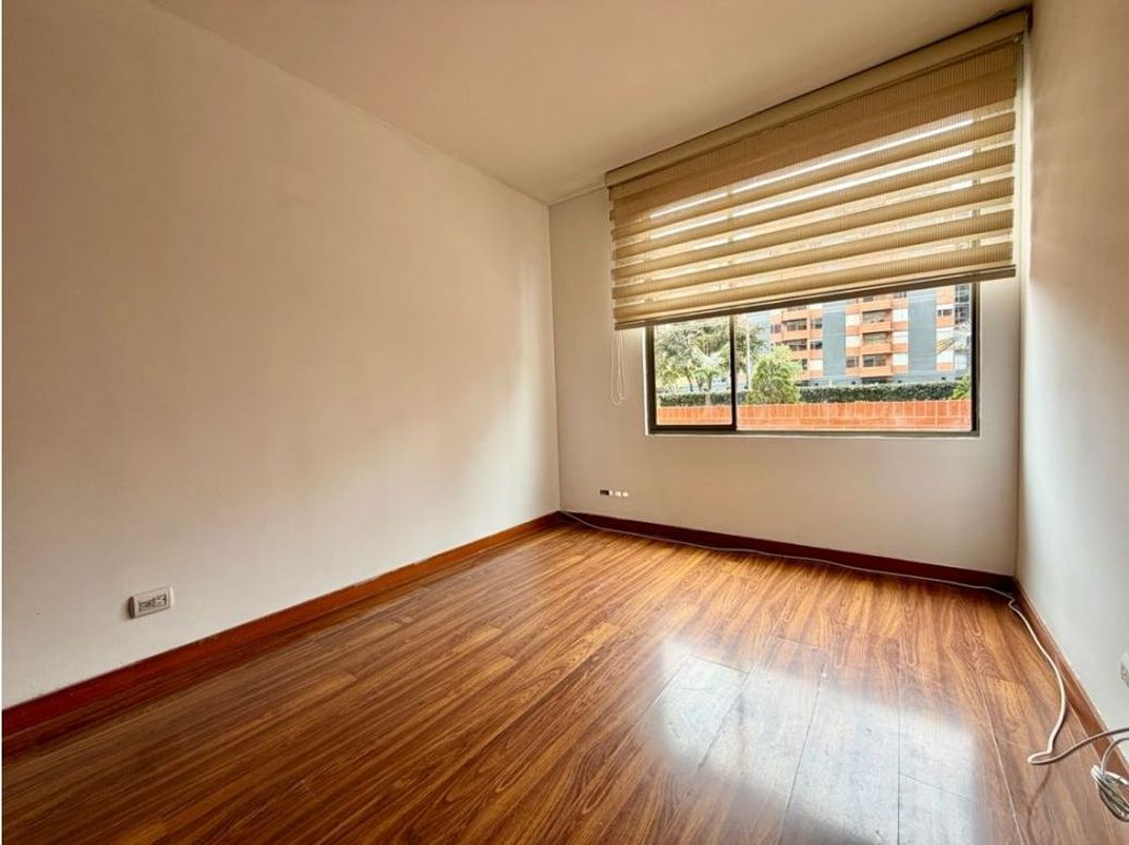 Apartamento de 3 alcobas en venta en Gratamira, Bogotá, 92 m² · foto 16 de 20