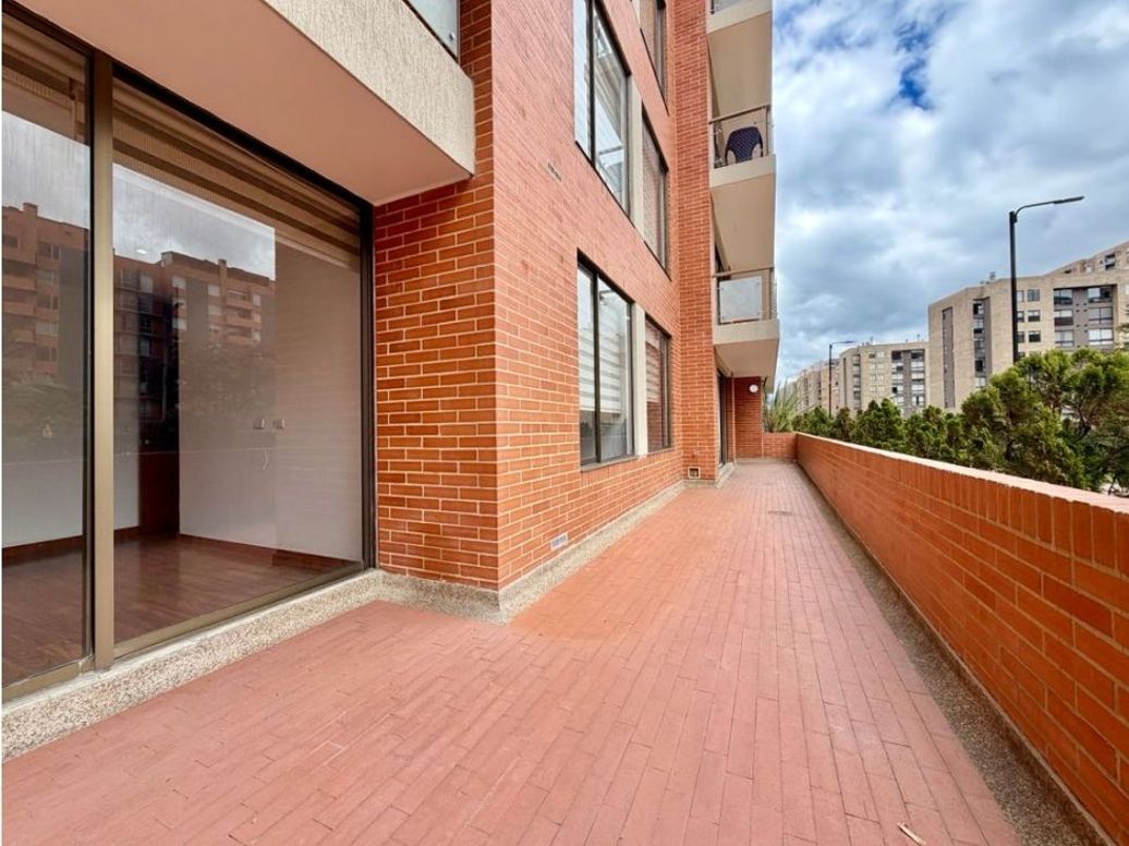 Apartamento de 3 alcobas en venta en Gratamira, Bogotá, 92 m² · foto 4 de 20