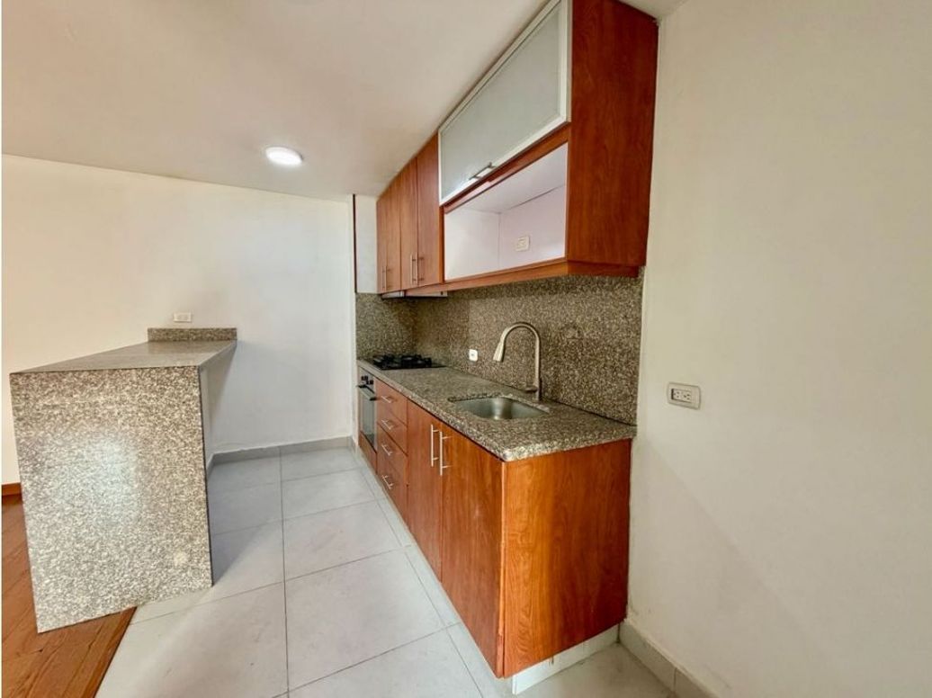 Apartamento de 3 alcobas en venta en Gratamira, Bogotá, 92 m² · foto 5 de 20