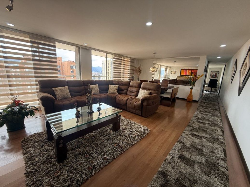 Apartamento de 3 alcobas en venta en Gilmar, Bogotá, 172 m² · foto 11 de 20