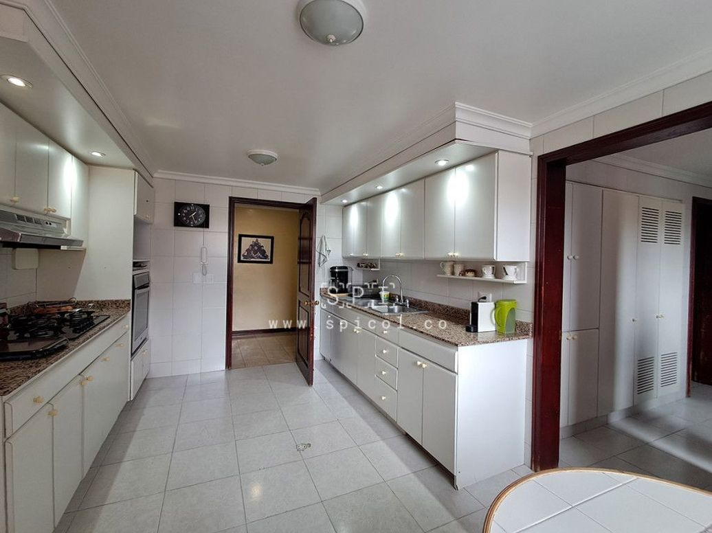 Apartamento de 4 alcobas en venta en Sabanalarga, Bogotá, 230 m² · foto 5 de 20
