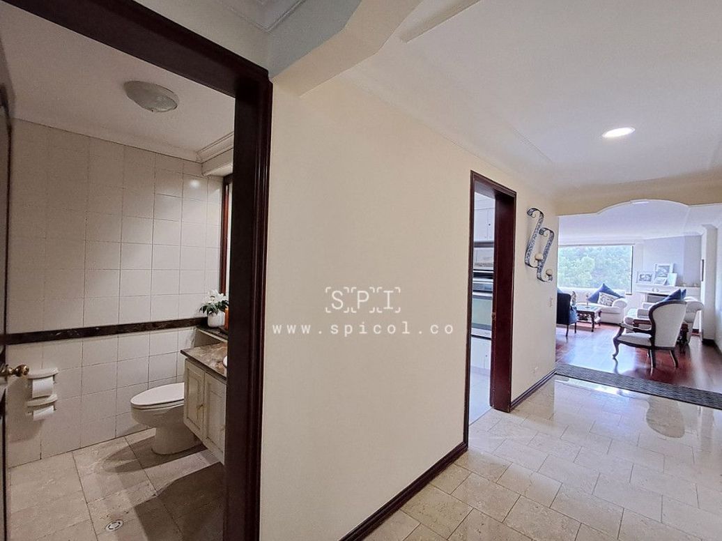 Apartamento de 4 alcobas en venta en Sabanalarga, Bogotá, 230 m² · foto 3 de 20