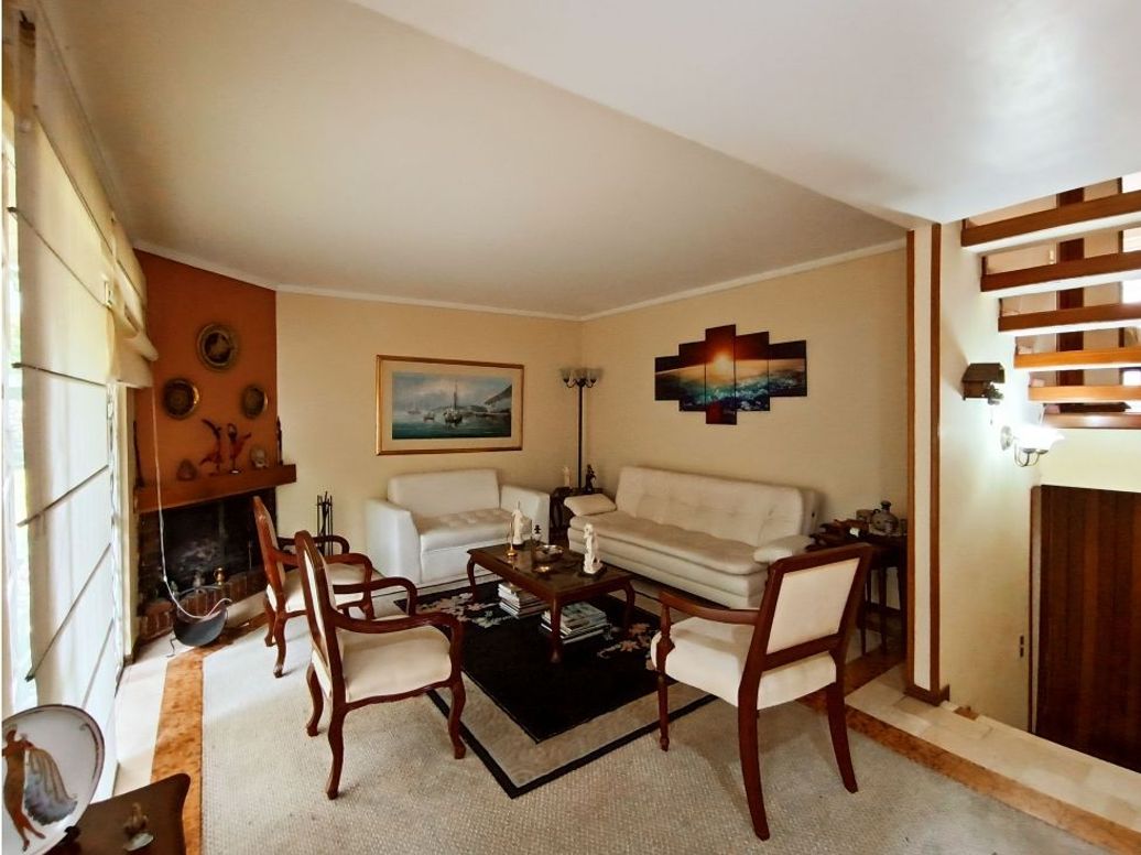 Casa de 4 alcobas en venta en Country Club, Bogotá, 176 m² · foto 9 de 20