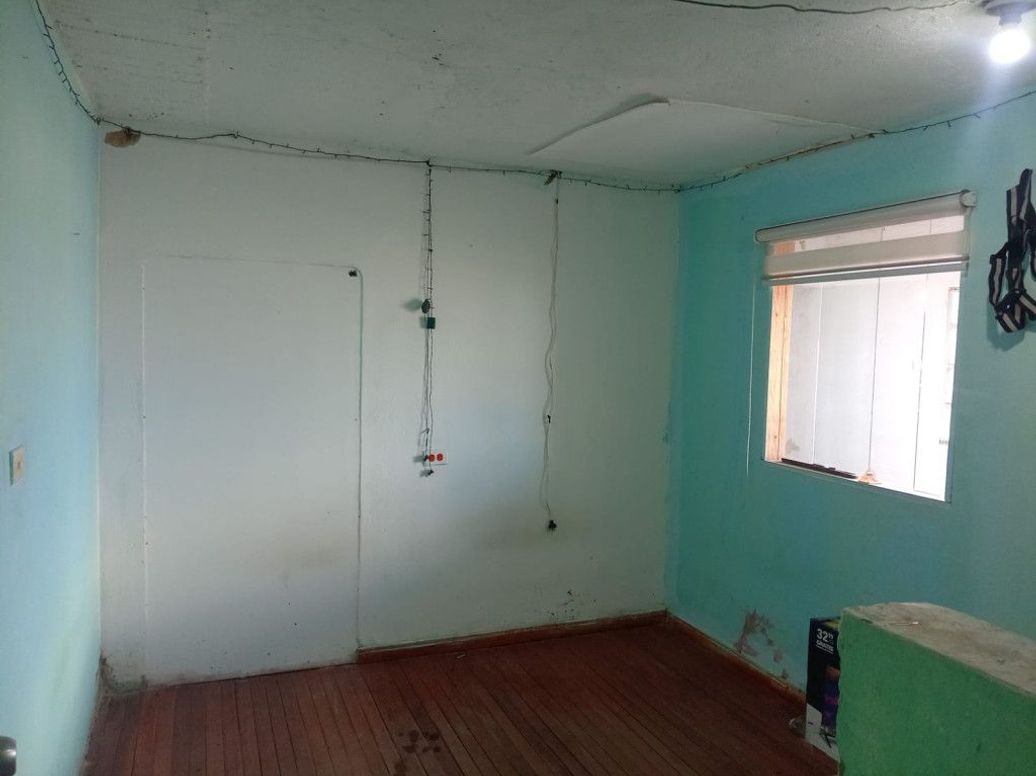 Casa de 11 alcobas en venta en Ub. La Castana, Bogotá, 300 m² · foto 7 de 20