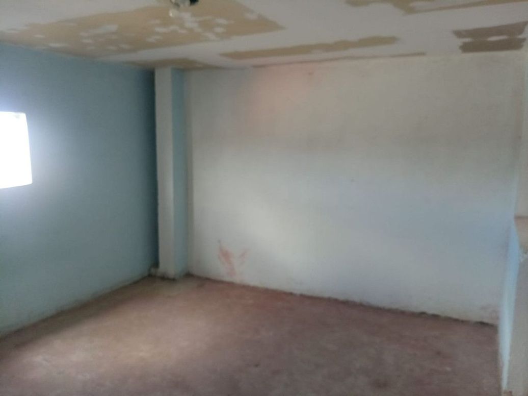 Casa de 11 alcobas en venta en Ub. La Castana, Bogotá, 300 m² · foto 11 de 20