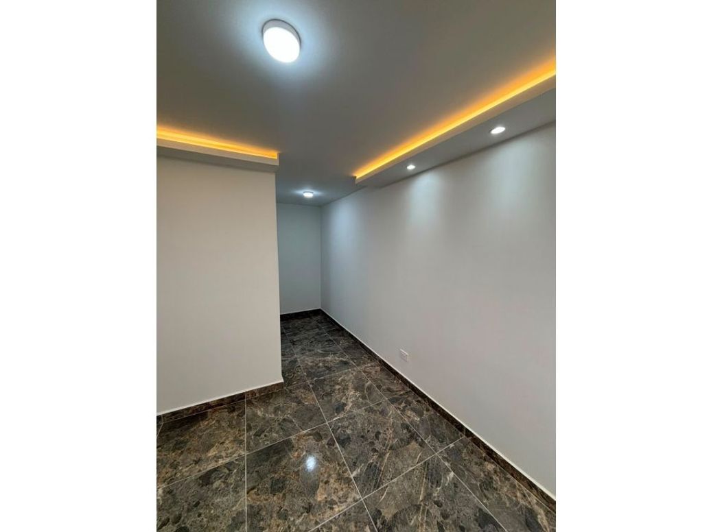 Apartamento de 2 alcobas en venta en Centro Fontibon, Bogotá, 42 m² · foto 9 de 9