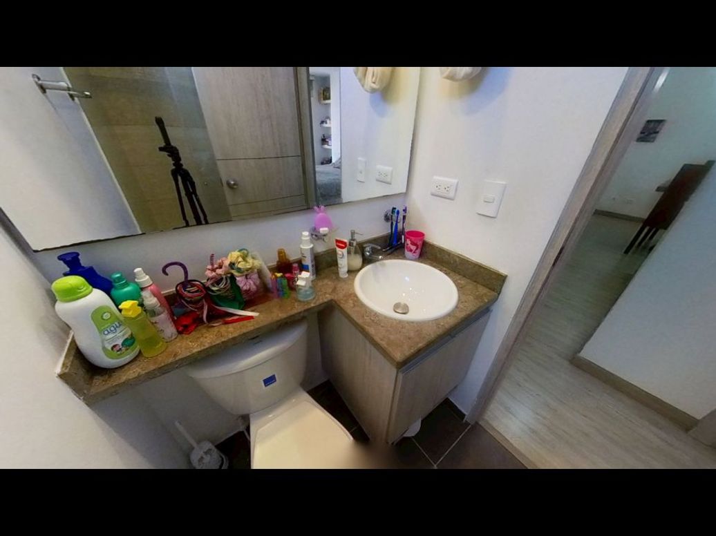 Apartamento de 2 alcobas en venta en Ub. De La Sabana, Bogotá, 56 m² · foto 10 de 17