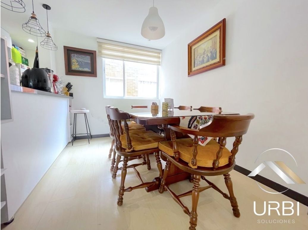 Apartamento de 4 alcobas en venta en Cedritos, Bogotá, 96 m² · foto 3 de 20