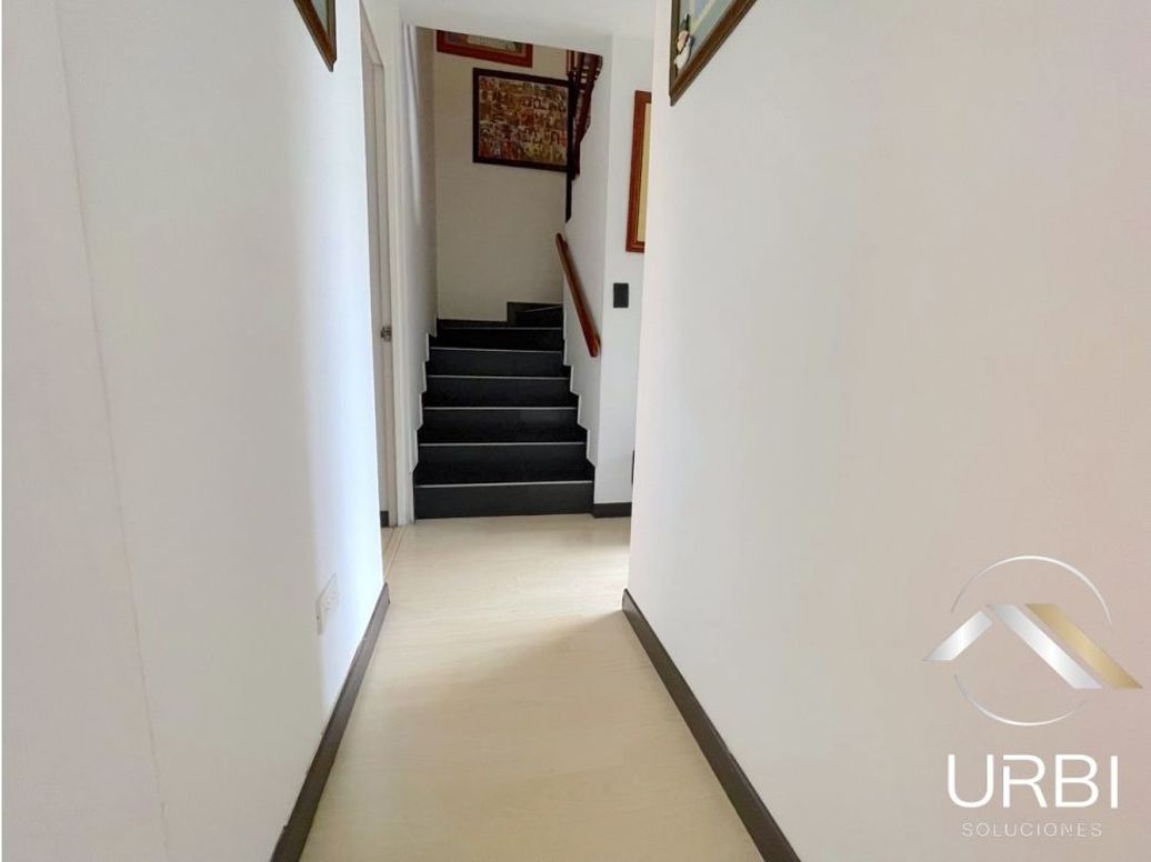 Apartamento de 4 alcobas en venta en Cedritos, Bogotá, 96 m² · foto 8 de 20