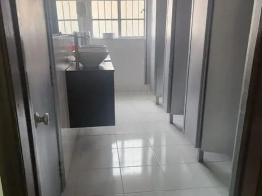 Casa de 6 alcobas en venta en A.S.D, Bogotá, 780 m² · foto 13 de 19