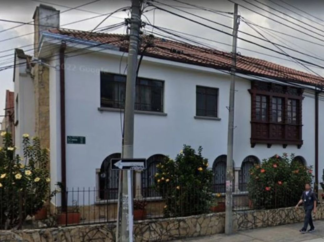 Casa de 6 alcobas en venta en A.S.D, Bogotá, 780 m² · foto 2 de 19