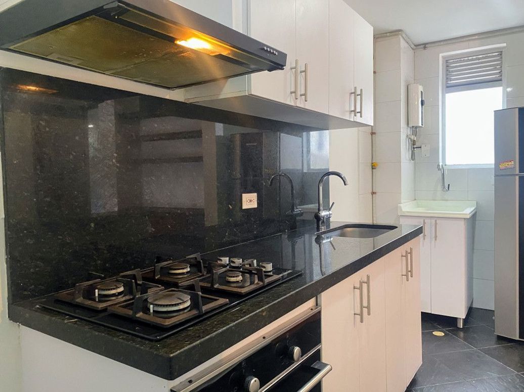 Apartamento de 1 alcoba en venta en Nuevo Contry, Bogotá, 55 m² · foto 8 de 19