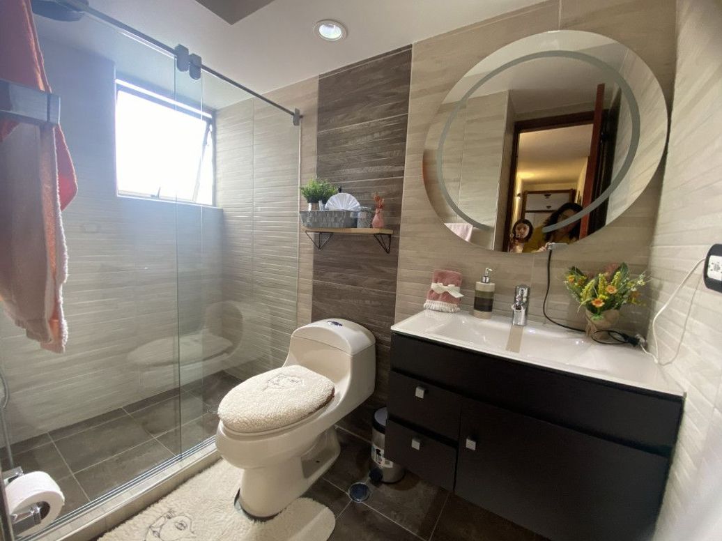 Apartamento de 3 alcobas en venta en Ciudad Salitre Nor-Oriental, Bogotá, 108 m² · foto 14 de 20