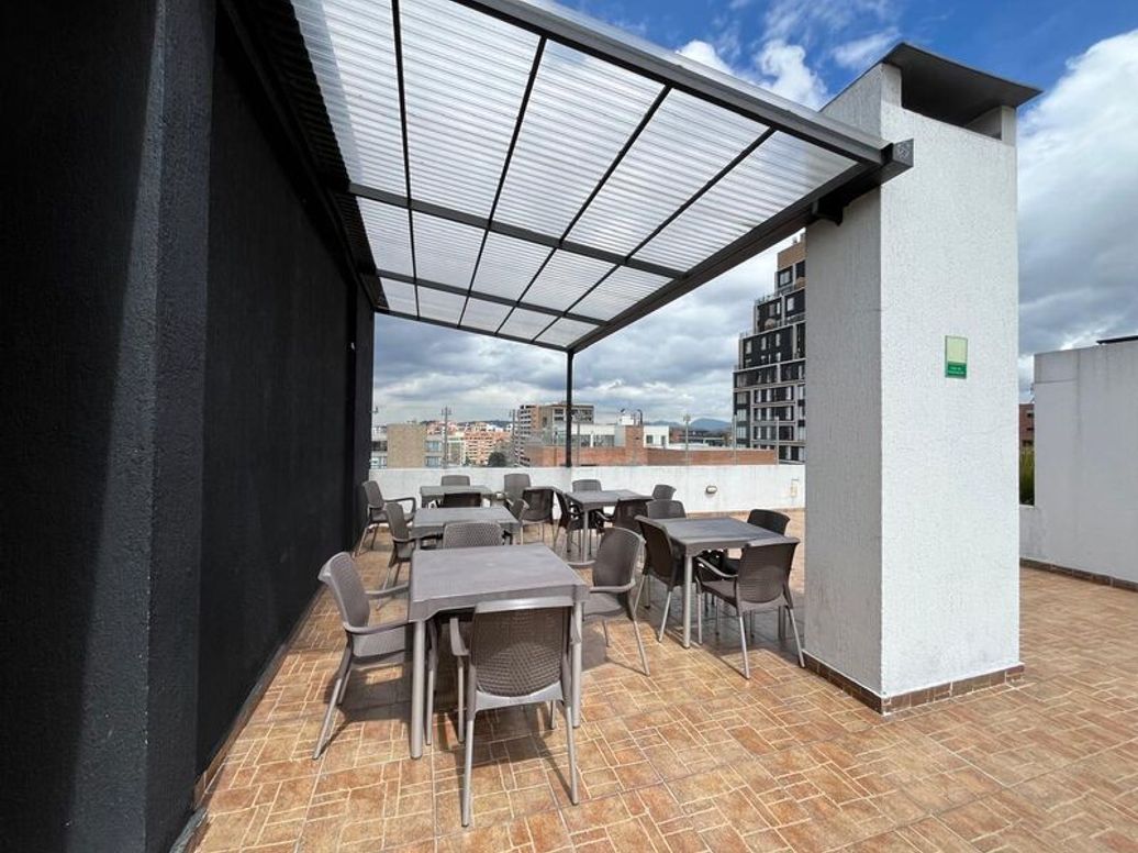 Apartaestudio en venta en Cerros De Los Alpes, Bogotá, 47 m² · foto 12 de 14