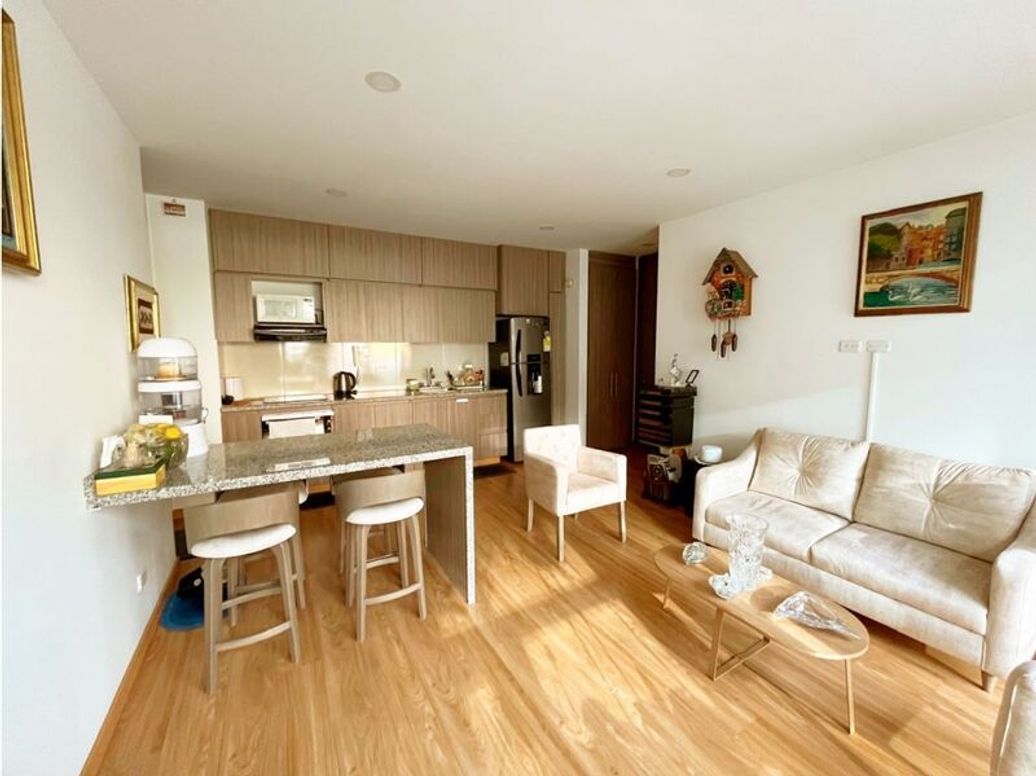 Apartaestudio en venta en Cerros De Los Alpes, Bogotá, 47 m² · foto 5 de 14