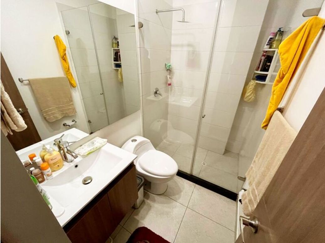 Apartaestudio en venta en Cerros De Los Alpes, Bogotá, 47 m² · foto 6 de 14
