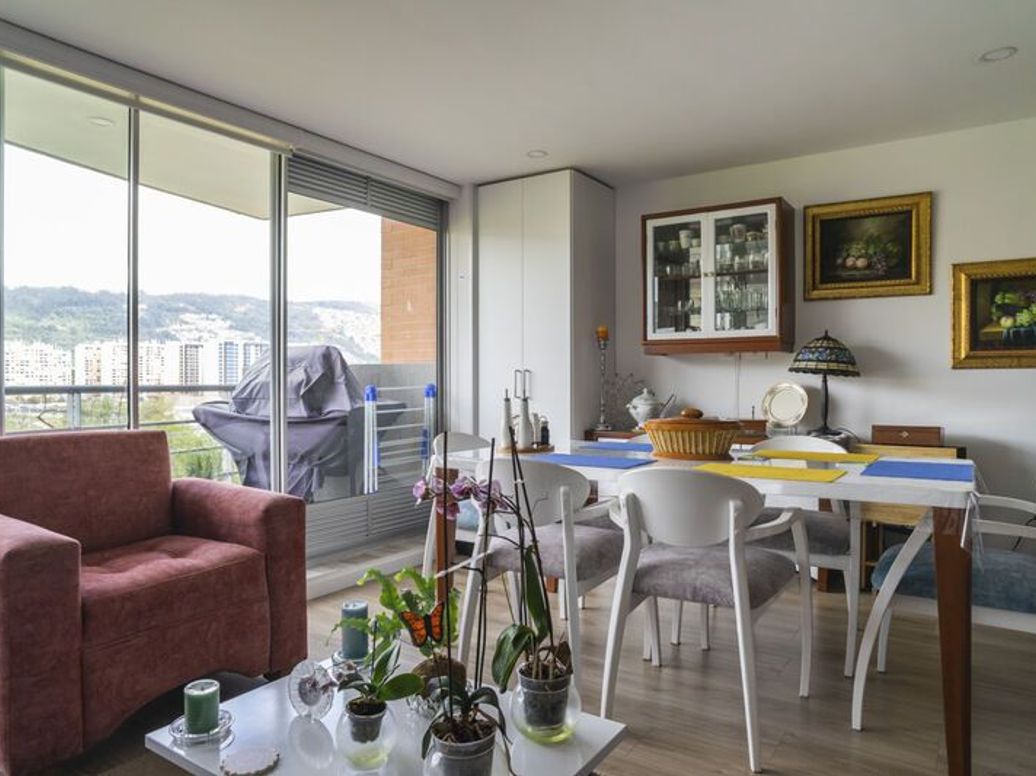 Apartamento de 3 alcobas en venta en San Antonio Nor - Occidental, Bogotá, 101 m² · foto 3 de 20