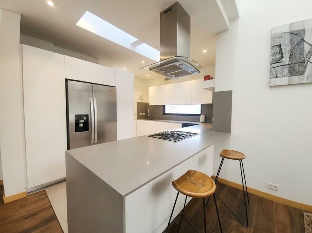 Apartamento de 2 alcobas en venta en Antiguo Country, Bogotá, 178 m² · foto 3 de 18
