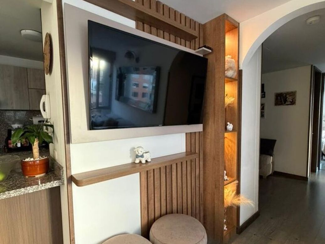 Apartamento de 3 alcobas en venta en La Felicidad, Bogotá, 82 m² · foto 6 de 14
