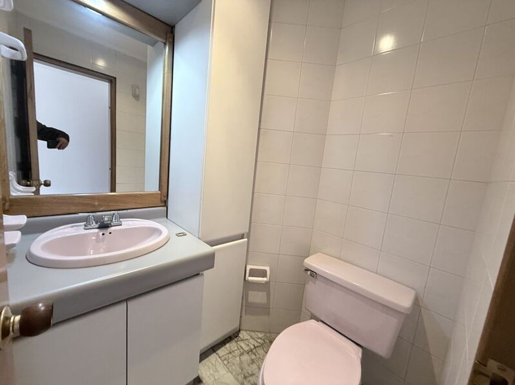 Apartamento de 3 alcobas en venta en Santa Barbara Occidental, Bogotá, 113 m² · foto 10 de 20