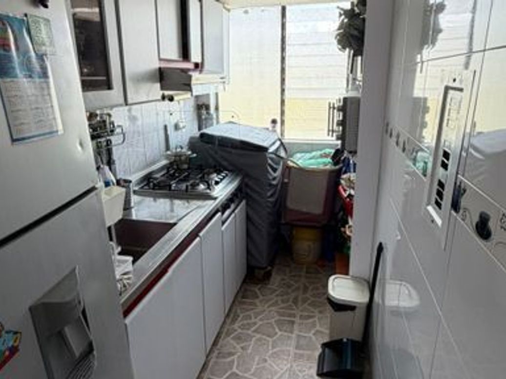 Apartamento de 3 alcobas en venta en Mandalay Et. Ii, Bogotá, 40 m² · foto 6 de 7